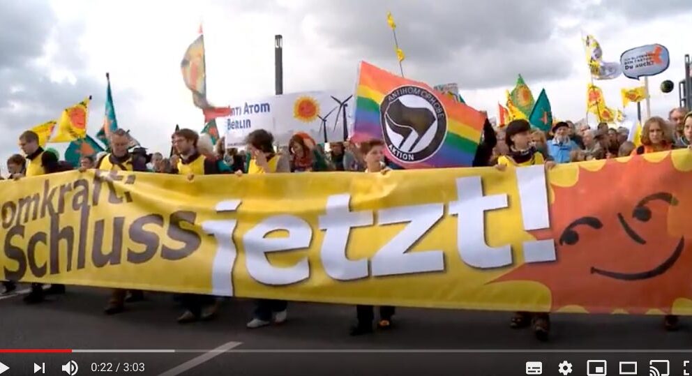 Youtube Screenshot - Tausende protestieren gegen Atomkraft