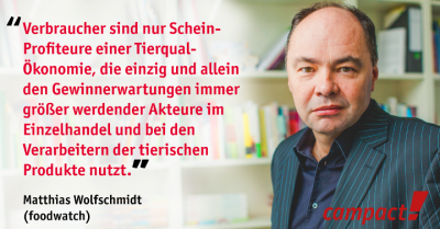 Zitat von Matthias Wolfschmidt, foodwatch zu Megaställen. Grafik: Sascha Collet/Campact (CC)