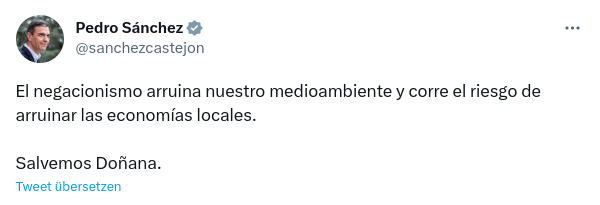 Spaniens Ministerpräsident Pedro Sánchez twittert über Campacts Erdbeer-Kampagne.