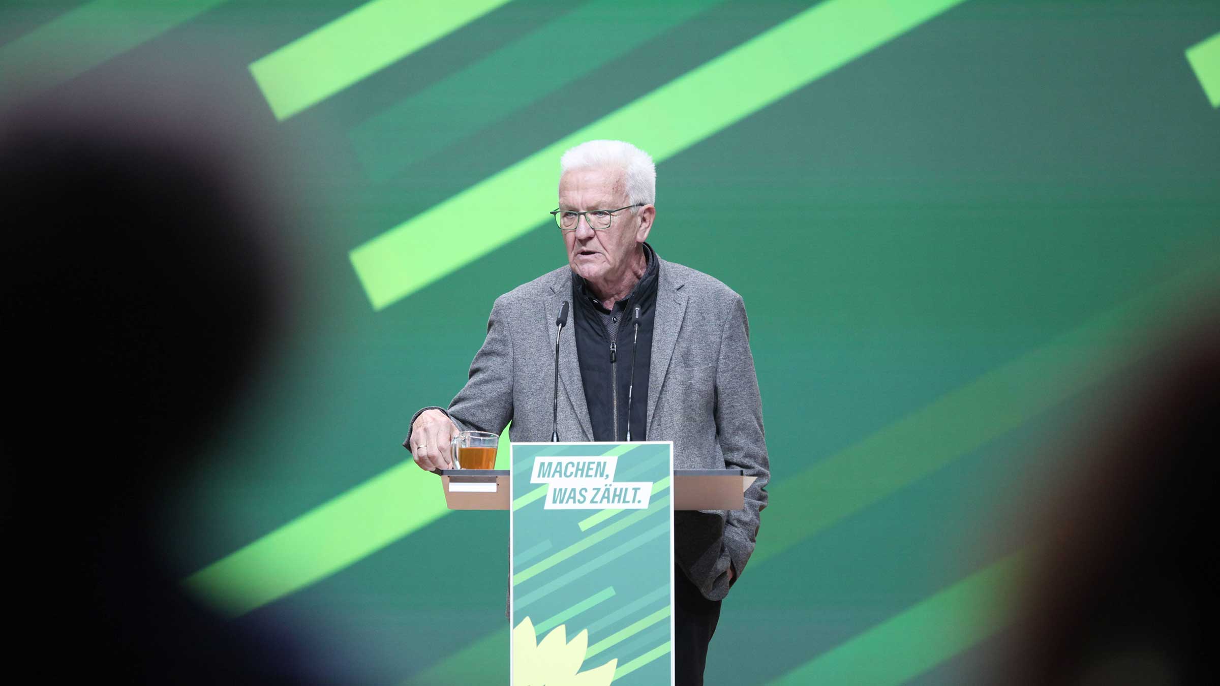 Winfried Kretschmann, Ministerpräsident von Baden-Württemberg, hält eine Rede auf der 49. Bundesdelegiertenkonferenz der Partei Bündnis 90 / Die Grünen