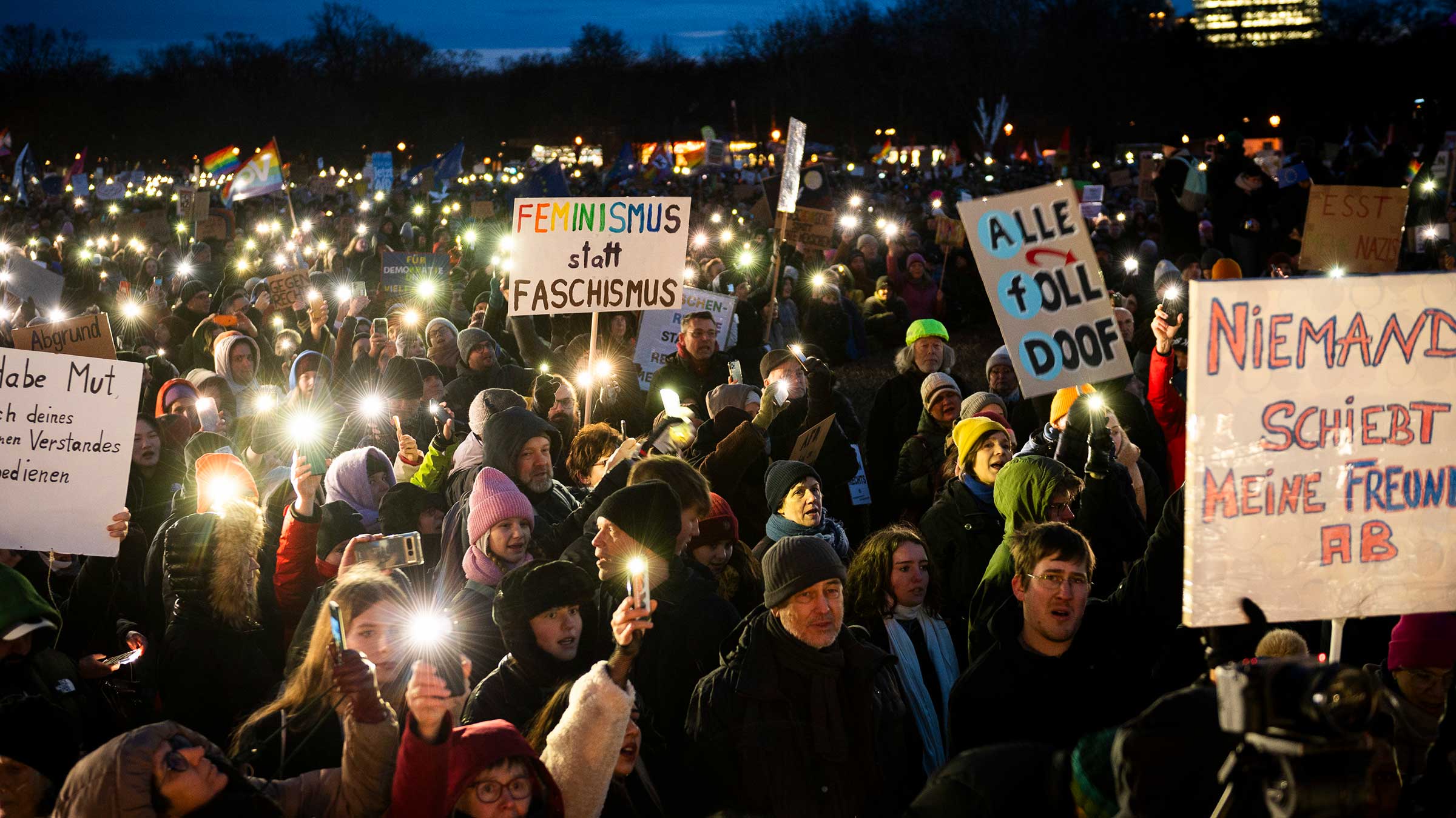 Tausende demonstrieren im Januar in Berlin gegen Rechtsextremismus